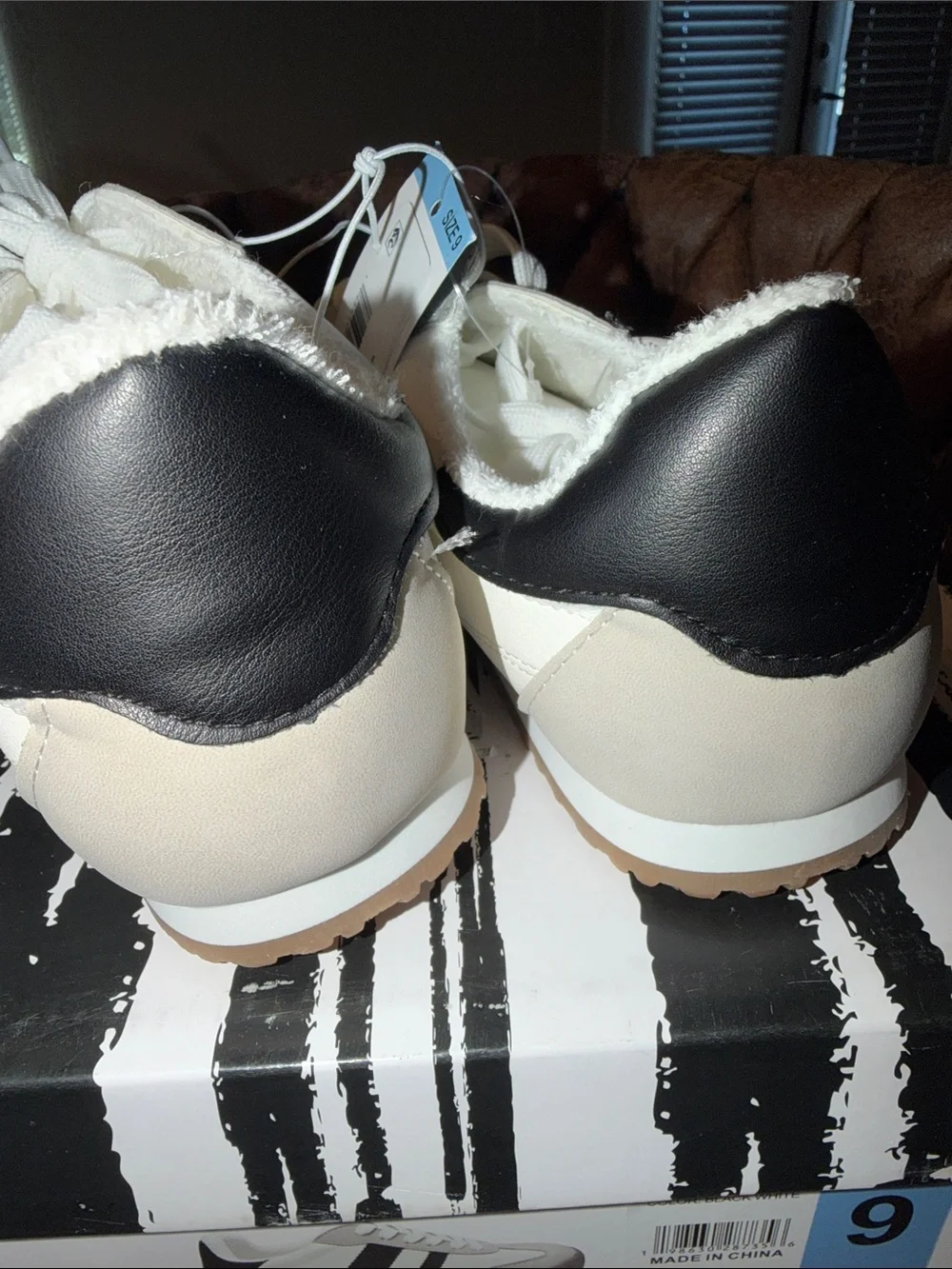 Dolce Vita low profile